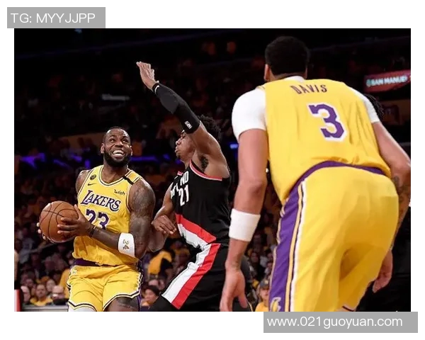 火箭与雷霆季后赛第七场对决精彩回顾与战术分析